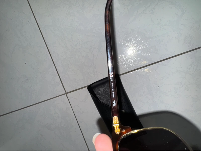 Lunette de soleil - photo numéro 4