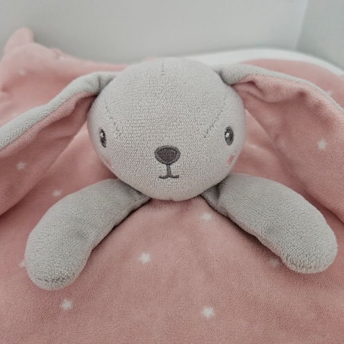 Doudou rose kiabi lapin - photo numéro 2