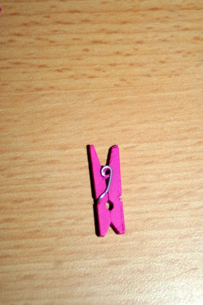 Lot de 94 mini pinces à linge rose - photo numéro 2