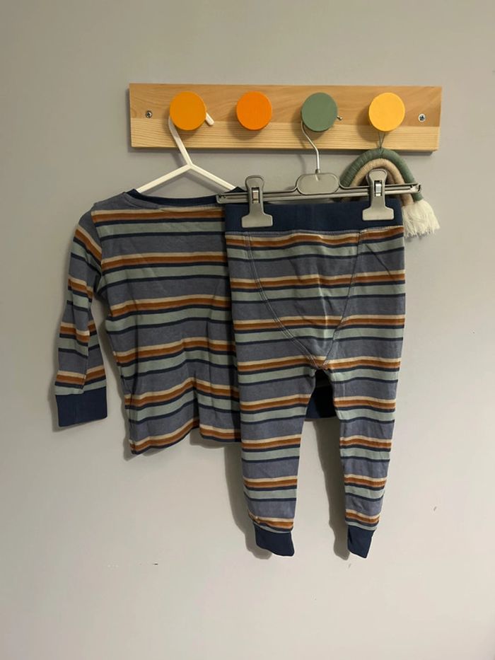 Pyjama - photo numéro 2