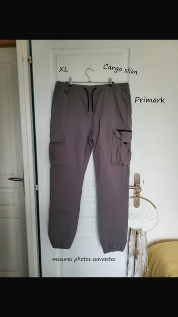 Pantalon cargo XL impeccable