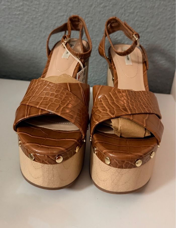 Sandales pour femmes NEUF