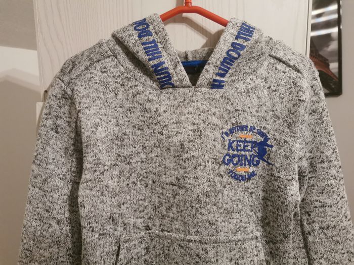 sweat taille 7 ans - photo numéro 4