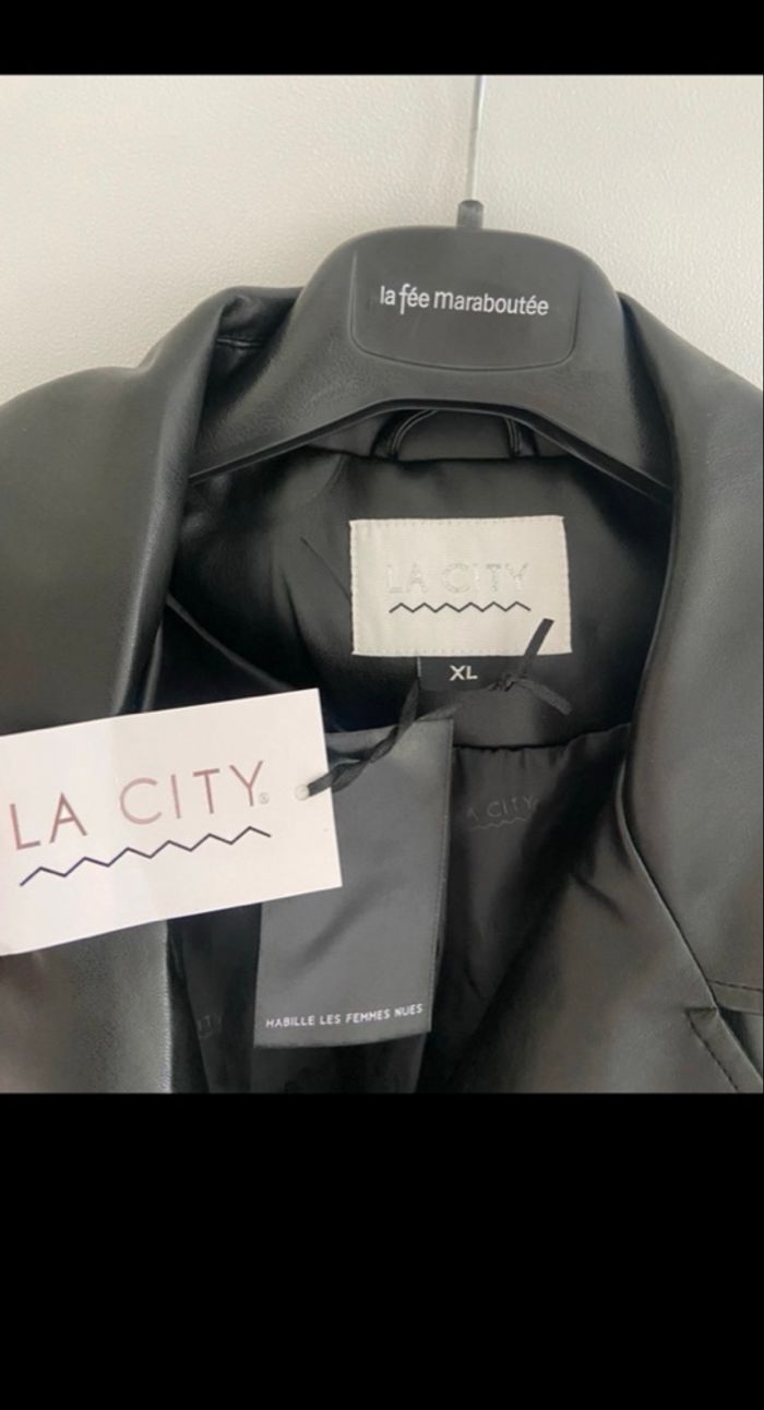 Veste en cuir - photo numéro 5