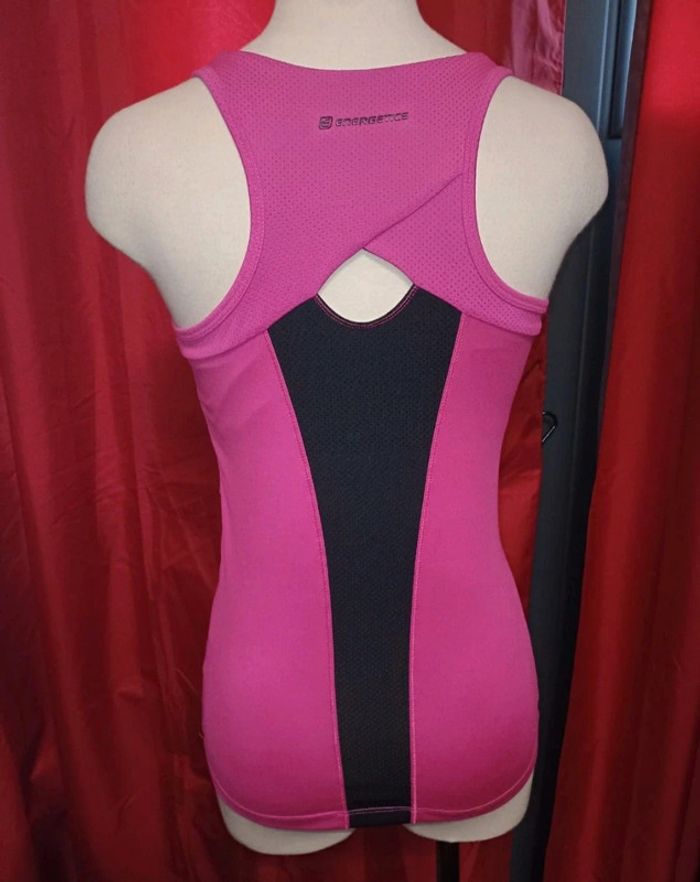 Tee-shirt sport avec brassière intégré 38 - photo numéro 3