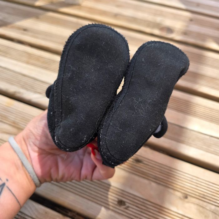 Paire de chaussons 3 / 6 mois - photo numéro 2