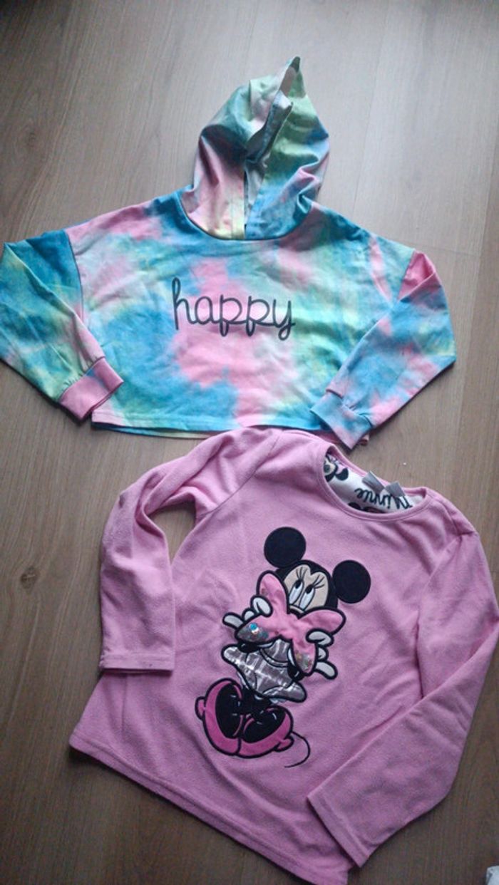 🎉 LOT 2 hauts fille taille 7 ans - photo numéro 2