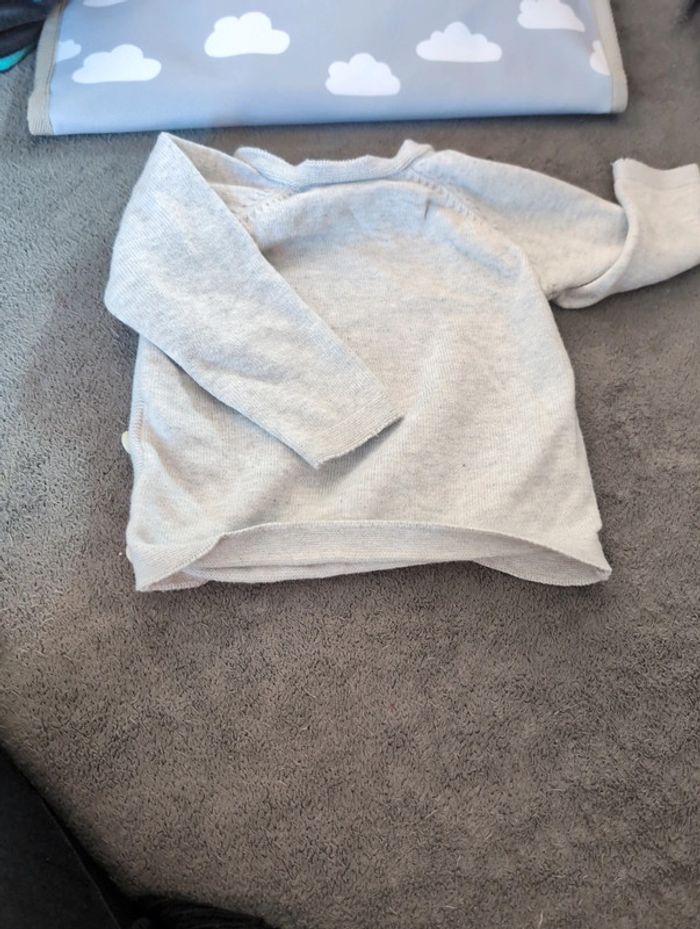 Gilet mixte 1 mois - photo numéro 3