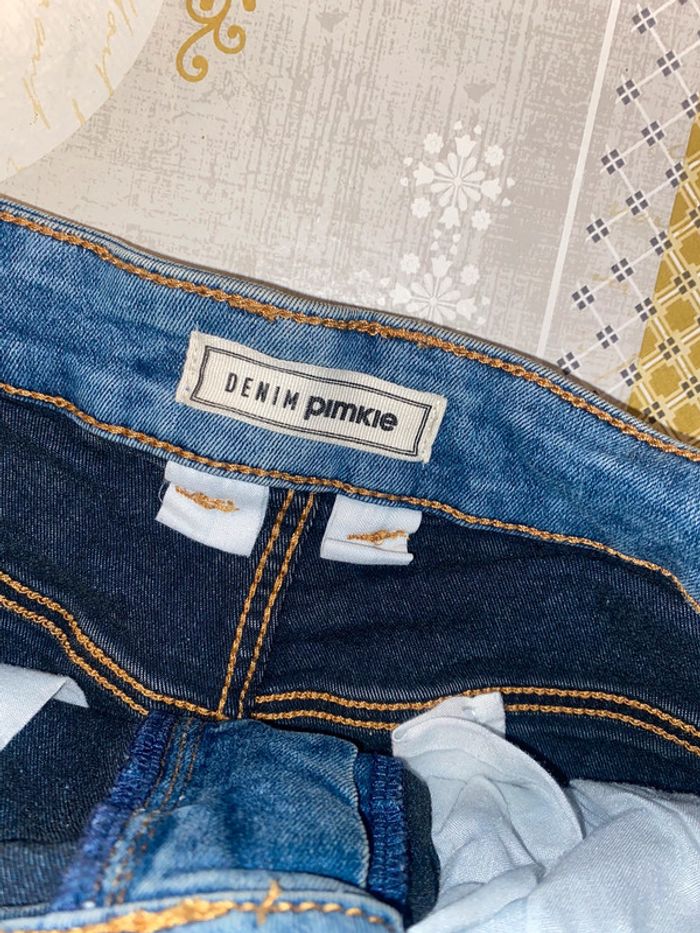 Short en jean moulant - photo numéro 6