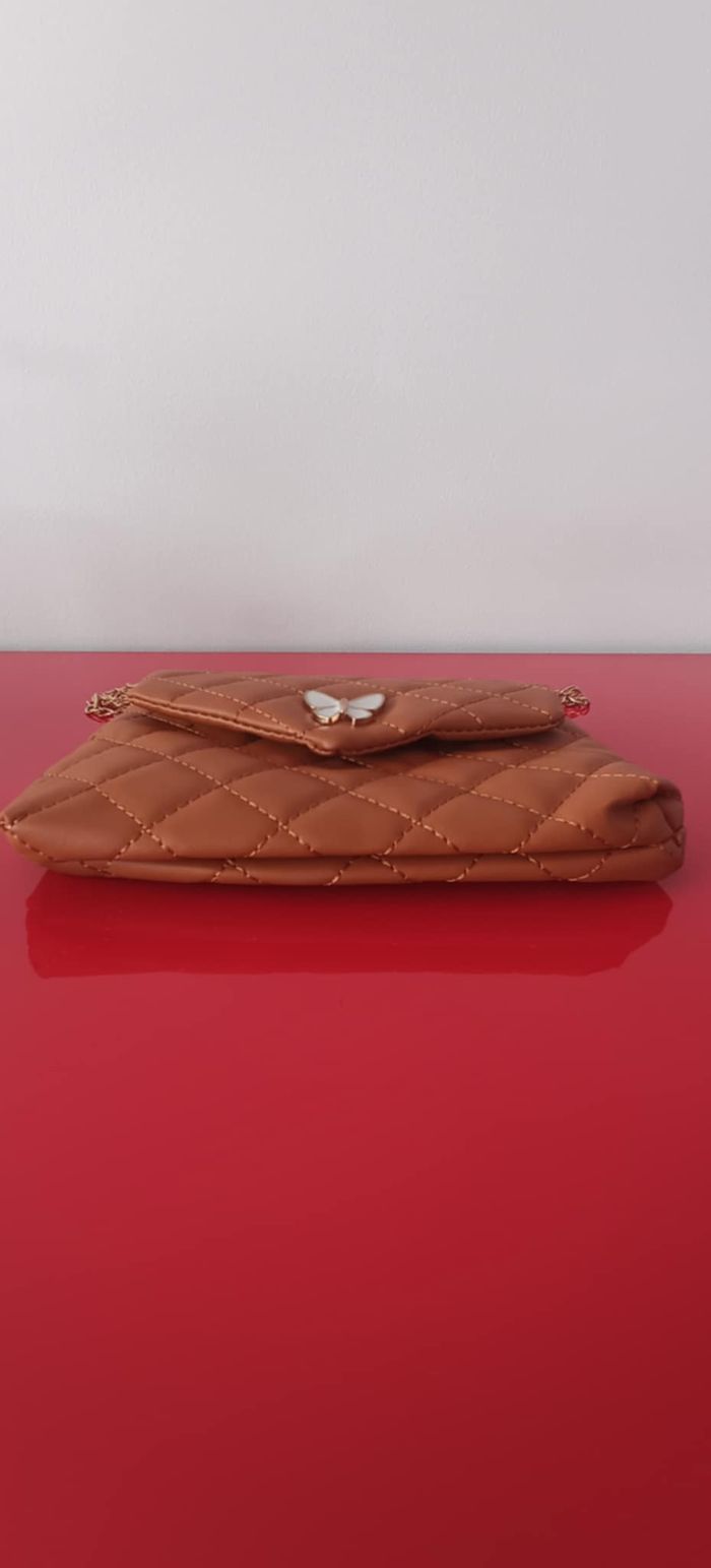 Petit sac à main beige/camel avec bandoulière dorée - photo numéro 7