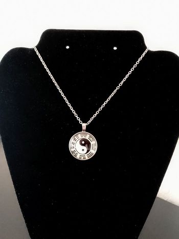 Chaîne + pendentif spirituel