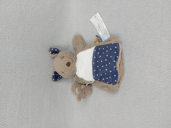 Doudou peluche ours marionnette TAO Tape à l’oeil marron blanc étoiles bleues