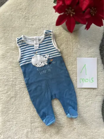 Barboteuse ~ baby club ~ 1 mois