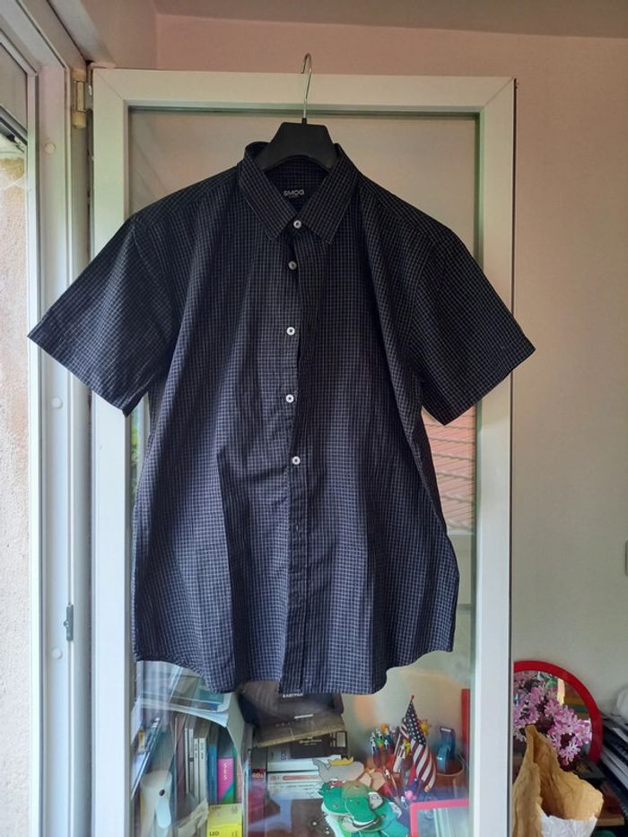 Chemise noire à carreaux vintage