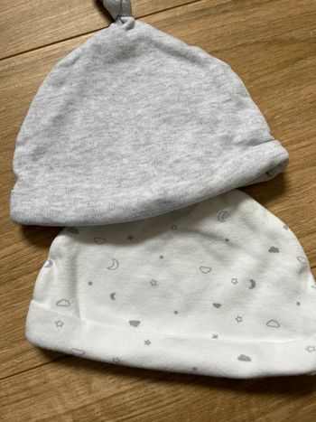 Lot de 2 bonnets naissance