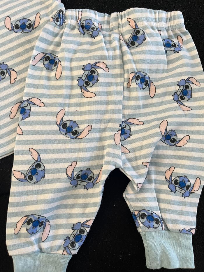 Ensemble 0-3 mois - photo numéro 2