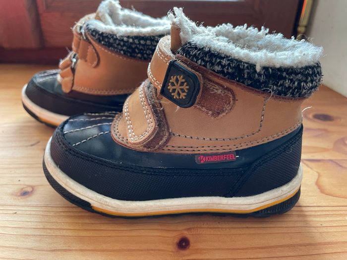 Chaussures de neige après-ski taille 22 - photo numéro 2