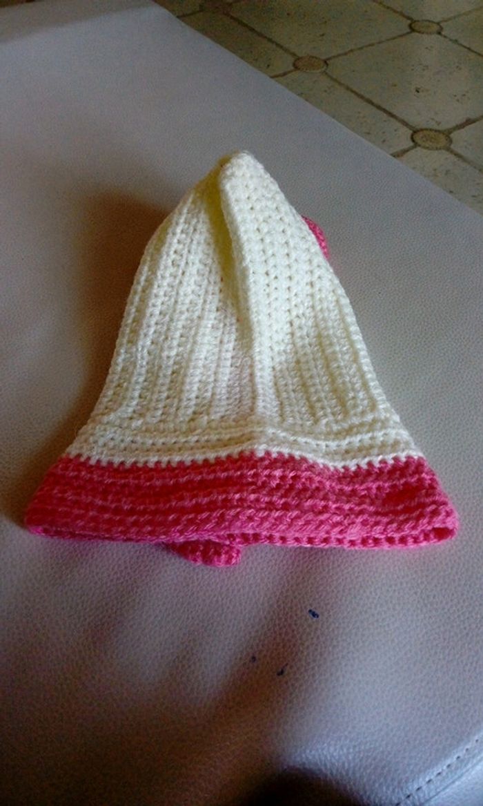 Bonnet tricoté mains - photo numéro 2