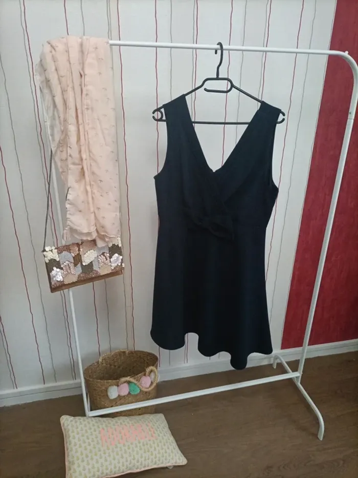 Magnifique robe patineuse Naf Naf 42