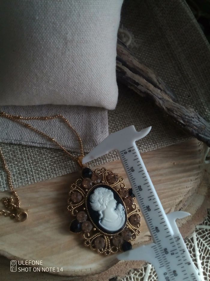 Collier pendentif camée avec n'acre naturelle - photo numéro 2