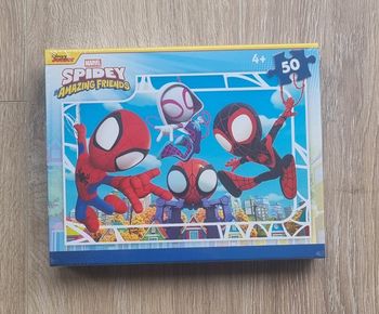Puzzle spidey