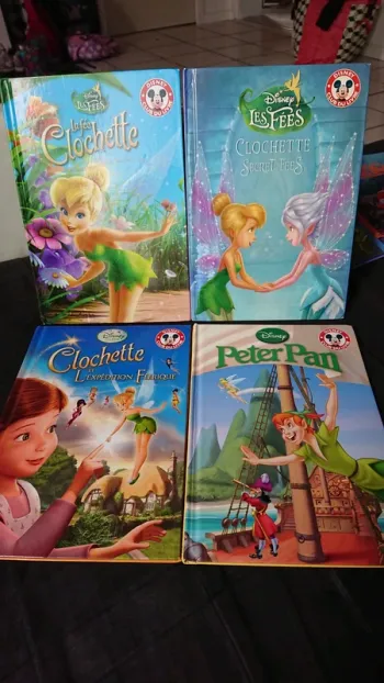 Lot de 4 livres Clochettes