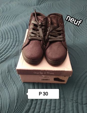Botine noir P 30 neuf