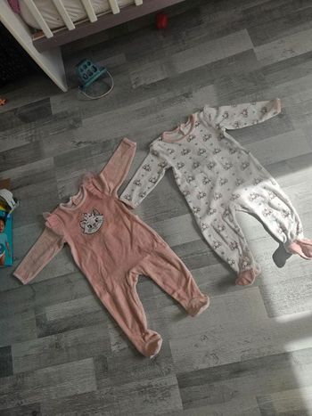 Lot de pyjamas velours