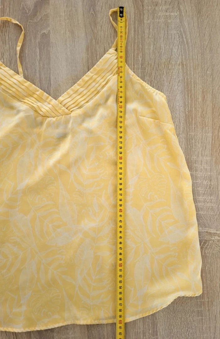 Débardeur caraco jaune et blanc à motifs feuilles Kiabi Taille M ou 36 38 - photo numéro 7