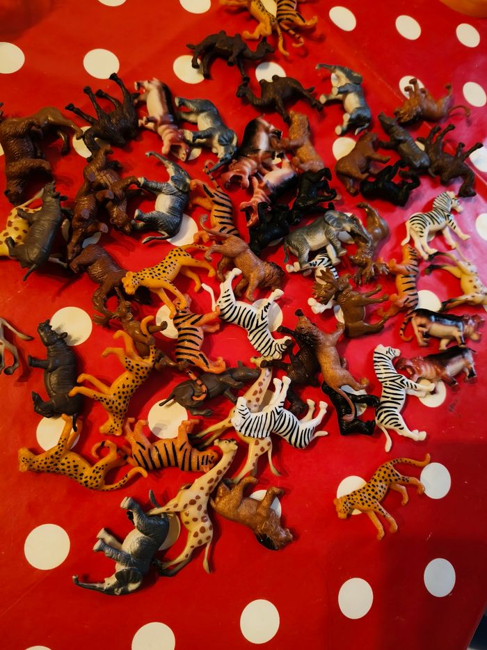 Pot figurines animaux - photo numéro 2