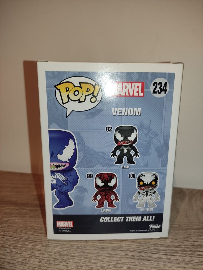 Pop funko venom bleu marvel #23 - photo numéro 3