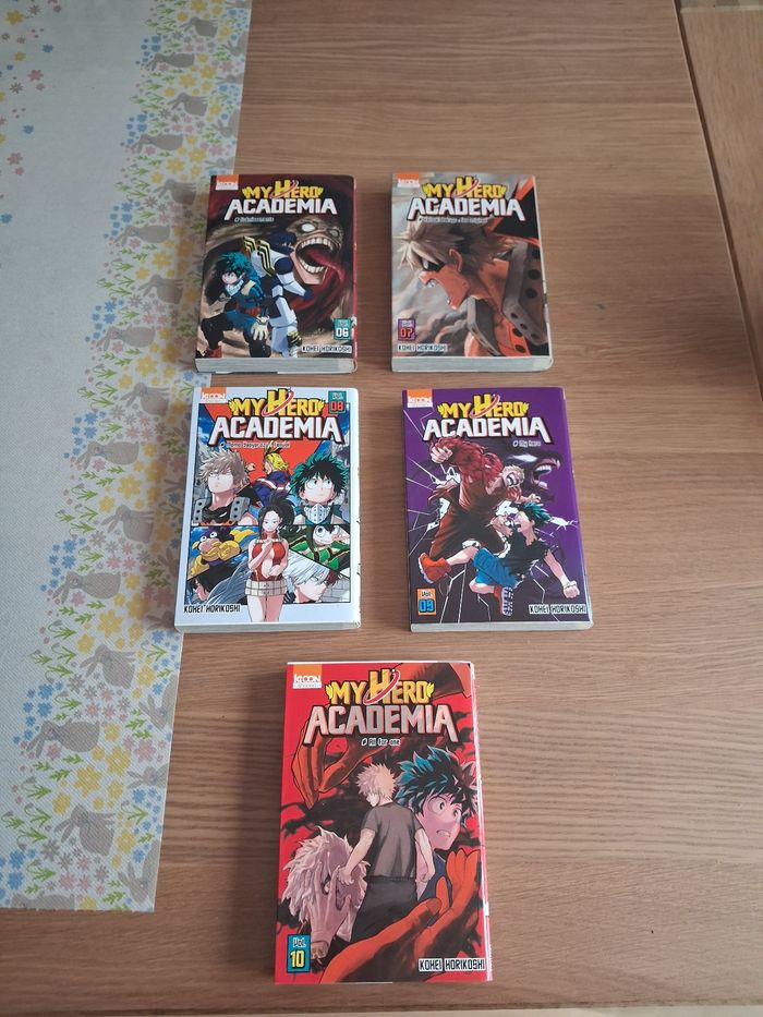 Lot de 5 manga de 6 a 10 my hero academia - photo numéro 1