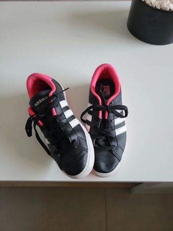 Chaussures Adidas