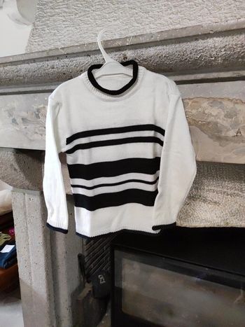 Pull enfant 6ans