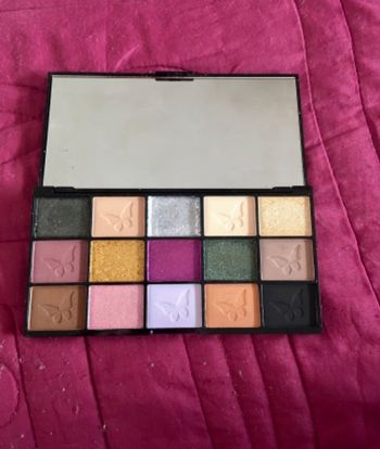 Palette Twisted Fantasies  Édition Limitée Make Up Revolution NEUVE
