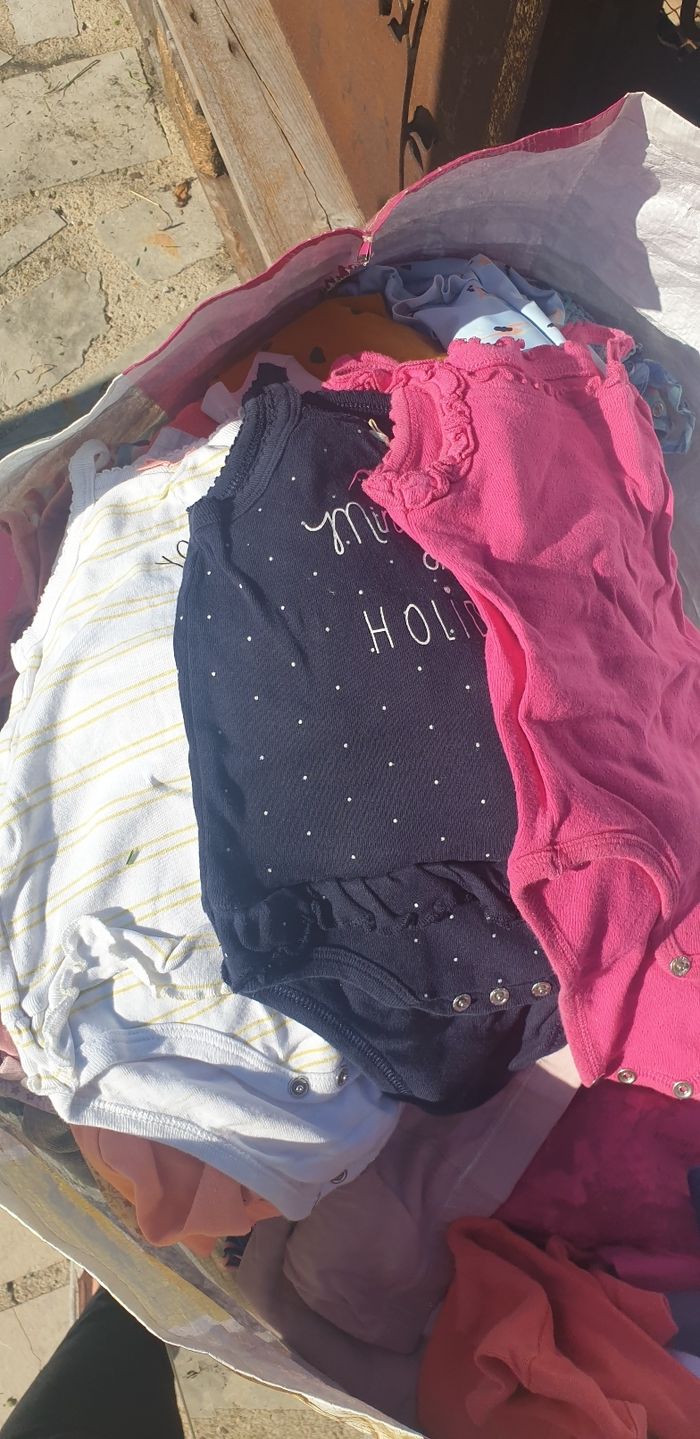 Lot vêtements fille 18mois - photo numéro 6