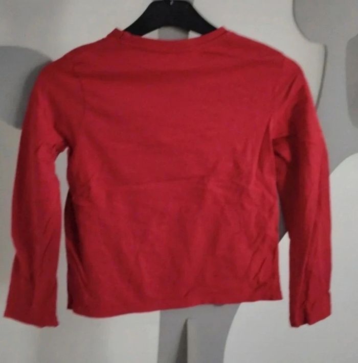 Tee-shirt manches longues rouge imprimé Kiabi taille 8 ans - photo numéro 2