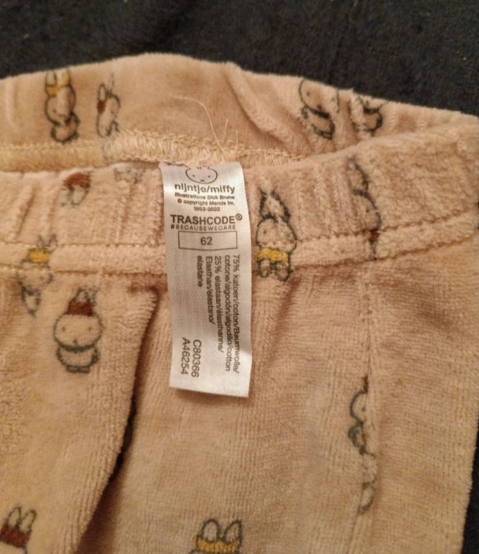 Pyjama 2 pièces avec paillettes - photo numéro 4