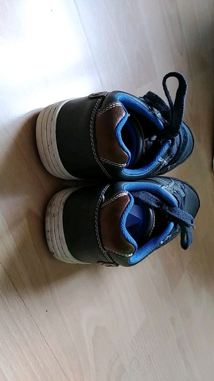 Tennis marine taille 36 - photo numéro 3