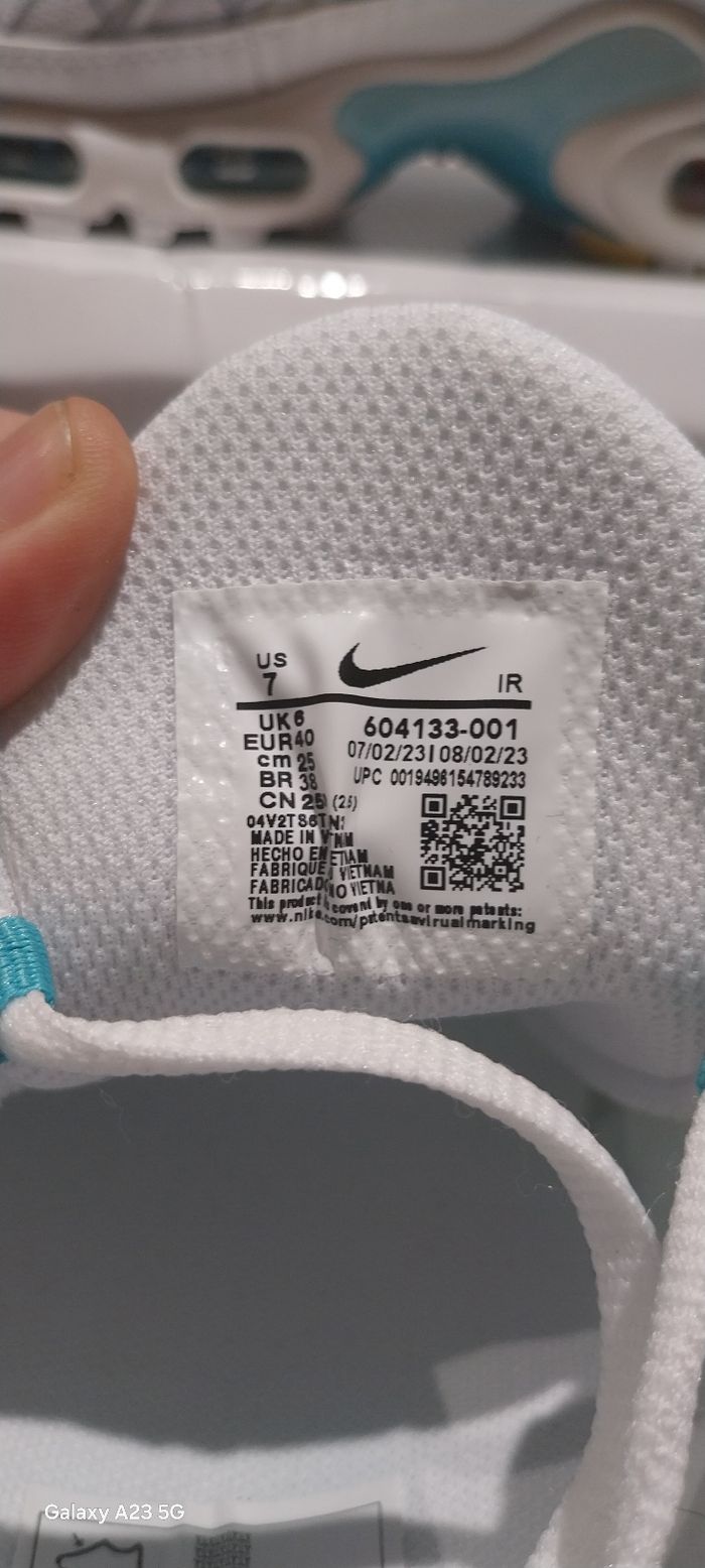 Nike Air plus Marseille - photo numéro 7