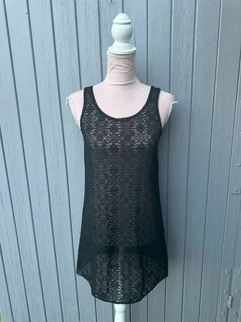Robe noir dentelle dessus maillot de bain été
