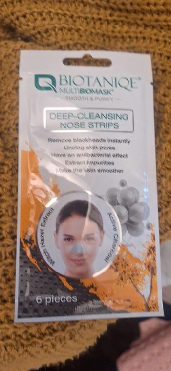 Masque point noir nez