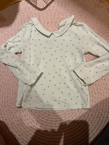 Tee shirt blanc à pois gris