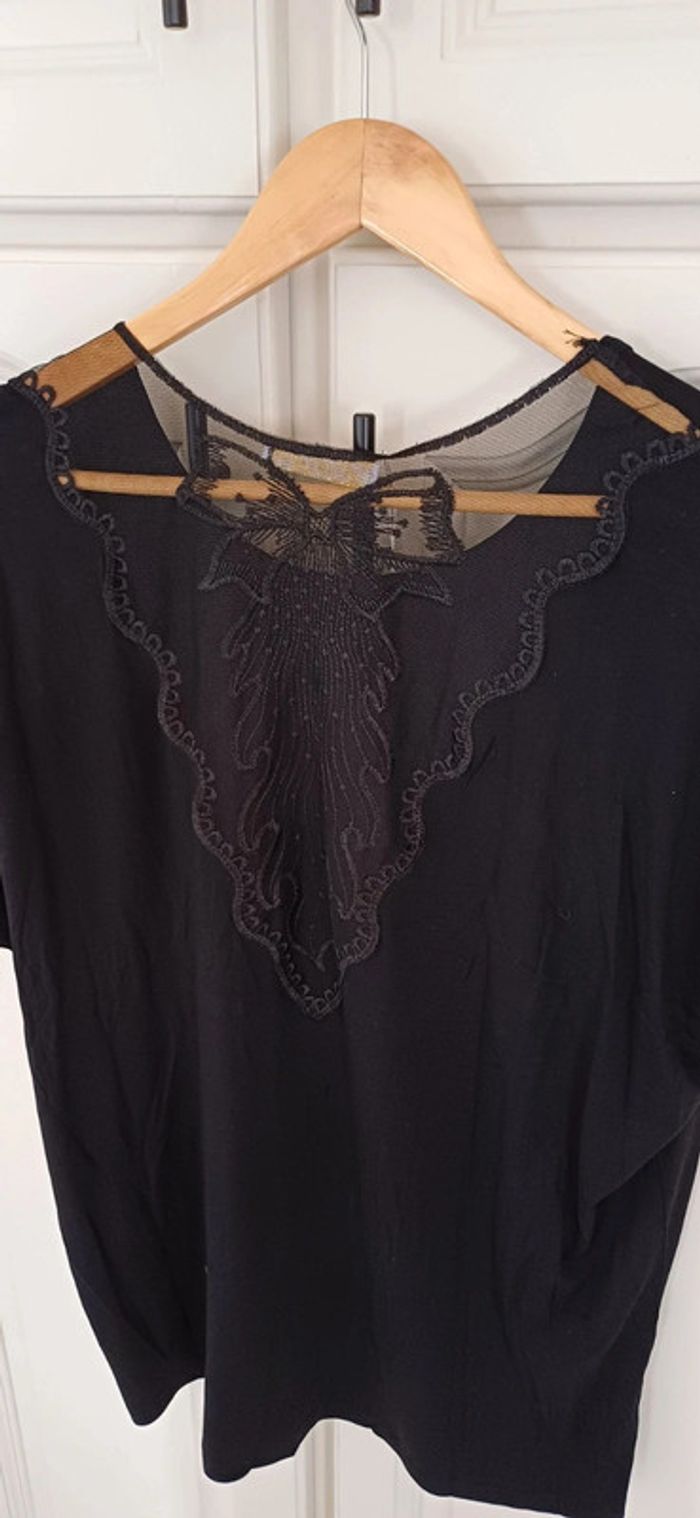Tee-shirt - photo numéro 2