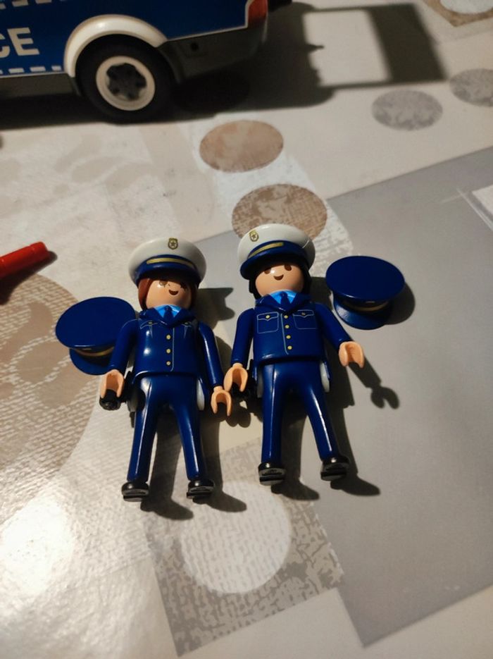 Voiture de police playmobil - photo numéro 7