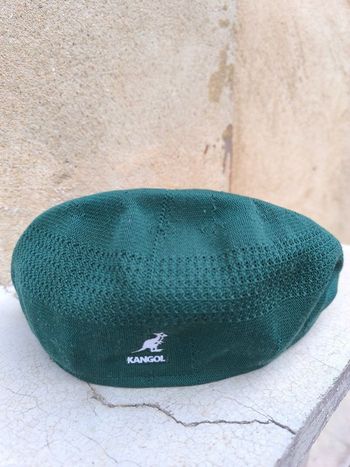 Béret kangol vert foncé 