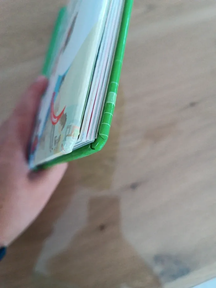 Livre Je vais a l'école - photo numéro 5