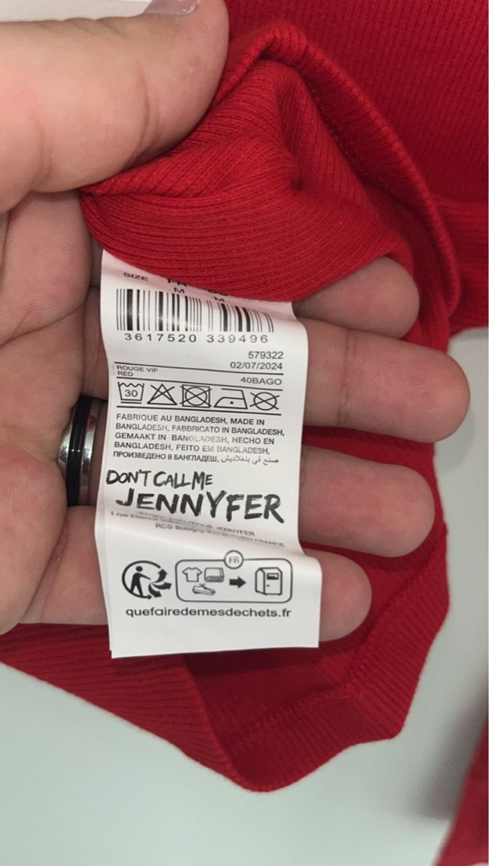 Pull  rouge Jennyfer - photo numéro 4
