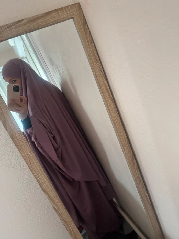 Abaya et grand khimar couleur lilas - photo numéro 4