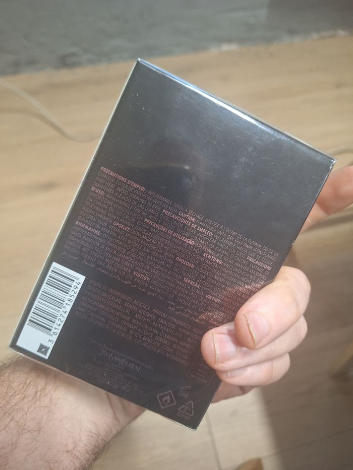 Black opium glitter de yves saint laurent - photo numéro 3